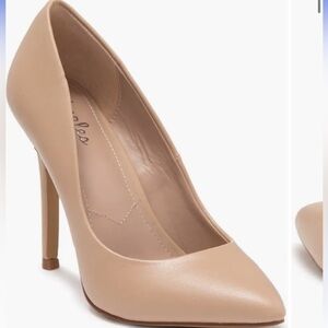 Like New Charles David Pact Pumps